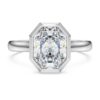 Anel com engaste octogonal, diamantes cultivados em laboratório, 2,0 quilates no total, forma octogonal, ouro branco de 14 quilates