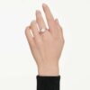 Anel com engaste octogonal, diamantes cultivados em laboratório, 3,0 Ct no total, forma octogonal, ouro amarelo de 14K