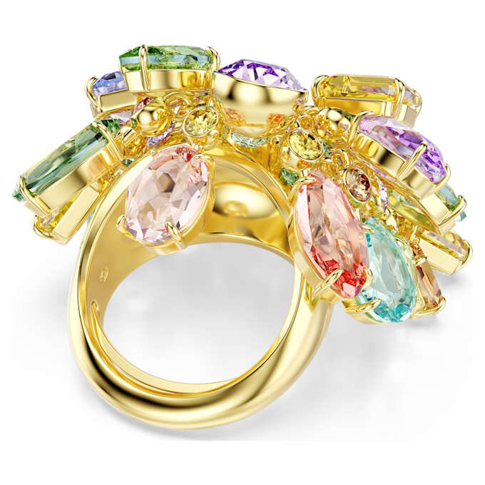 Anel de cocktail Gema com cortes mistos, multicolorido, banhado a tom dourado Anel de cocktail Gema com cortes mistos, multicolorido, banhado a tom dourado
