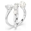 Anel de cocktail Matrix com pérola de cristal, corte redondo, branco, banhado a ródio Anel de cocktail Matrix com pérola de cristal, corte redondo, branco, banhado a ródio