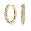 Brincos de argola Eternity com diamantes cultivados em laboratório, 0,5 ct no total, forma redonda, ouro amarelo de 14K Brincos de argola Eternity com diamantes cultivados em laboratório, 0,5 ct no total, forma redonda, ouro amarelo de 14K
