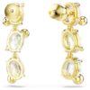 Brincos Gema Drop com design assimétrico, cortes mistos, multicoloridos, banhados a dourado Brincos Gema Drop com design assimétrico, cortes mistos, multicoloridos, banhados a dourado
