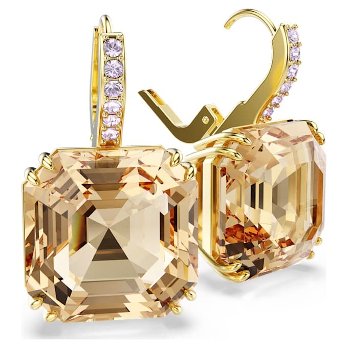 Brincos Millenia Drop com cortes mistos, cor caramelo, banhados a dourado Brincos Millenia Drop com cortes mistos, cor caramelo, banhados a dourado