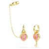Brincos pendentes Idyllia com ear cuff, cortes mistos, coração com chave, rosa, banhados a dourado Brincos pendentes Idyllia com ear cuff, cortes mistos, coração com chave, rosa, banhados a dourado