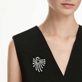 Broche da Coleção Vienna: Cisne, Branco, banhado a ruténio