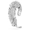 Broche Idyllia com cortes mistos, em forma de pena, banhado a ródio Broche Idyllia com cortes mistos, em forma de pena, banhado a ródio