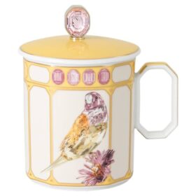 Caneca Idyllia em porcelana, com motivo em cristal, pintassilgo, amarela