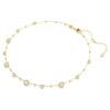 Colar Imber, corte redondo, design disperso, branco, banhado a dourado Colar Imber, corte redondo, design disperso, branco, banhado a dourado