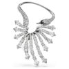 Coleção Vienna – Brinco tipo «ear cuff» em forma de cisne, branco, banhado a ruténio Coleção Vienna – Brinco tipo «ear cuff» em forma de cisne, branco, banhado a ruténio