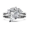 Conjunto de anéis Galaxy (2), diamantes cultivados em laboratório 1,4 ct no total, formato de pêra, ouro branco de 14K Conjunto de anéis Galaxy (2), diamantes cultivados em laboratório 1,4 ct no total, formato de pêra, ouro branco de 14K