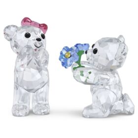 Kris Bear «Adoro-te»