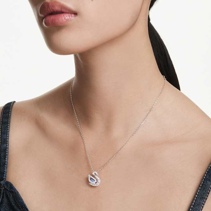 Pingente de cisne com cortes mistos, cisne, azul Pingente de cisne com cortes mistos, cisne, azul