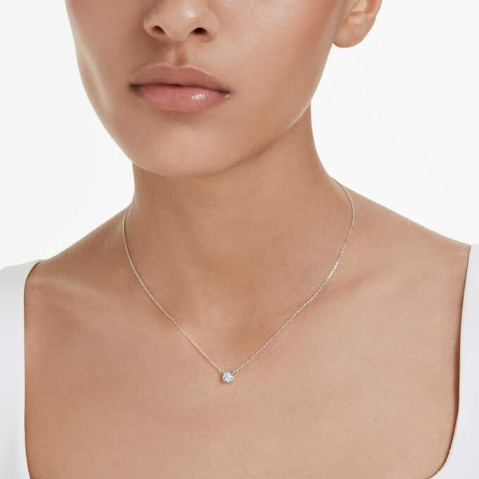Pingente Eternity com diamantes cultivados em laboratório, 0,5 ct no total, forma redonda, prata esterlina Pingente Eternity com diamantes cultivados em laboratório, 0,5 ct no total, forma redonda, prata esterlina