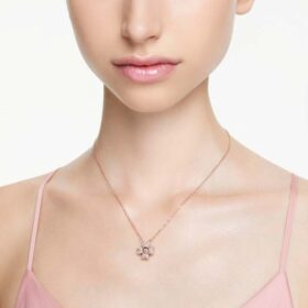 Pingente Idyllia Trevo, Branco, com banho em tom de ouro rosa Pingente Idyllia Trevo, Branco, com banho em tom de ouro rosa