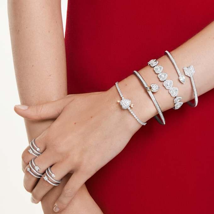 Pulseira Ariana Grande X Swarovski com cortes mistos, coração, branca, banhada a ródio Pulseira Ariana Grande X Swarovski com cortes mistos, coração, branca, banhada a ródio