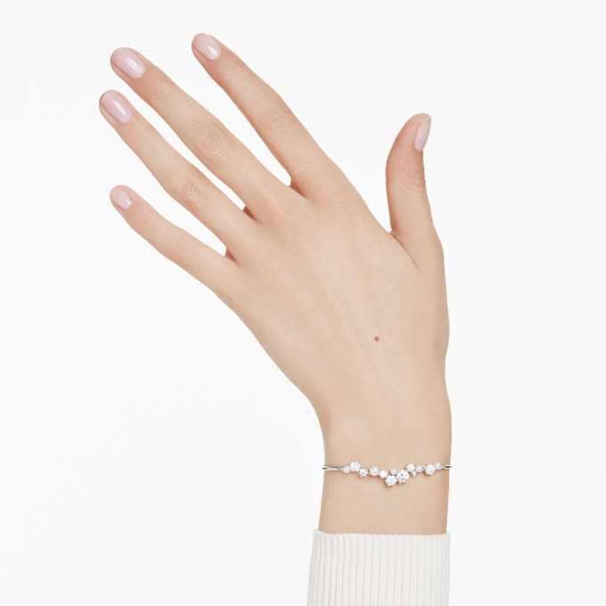 Pulseira Constella com pérolas de cristal, cortes redondos, branca, banhada a ródio Pulseira Constella com pérolas de cristal, cortes redondos, branca, banhada a ródio