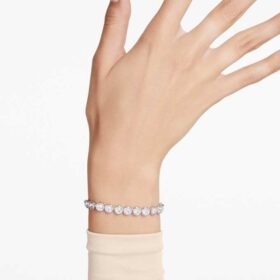 Pulseira Imber Tennis com cristais de corte redondo, branca, banhada a ródio Pulseira Imber Tennis com cristais de corte redondo, branca, banhada a ródio