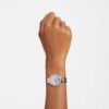 Relógio Cosmopolitan «Swiss Made», pulseira em metal, tom prateado, acabamento em metais misturados Relógio Cosmopolitan «Swiss Made», pulseira em metal, tom prateado, acabamento em metais misturados
